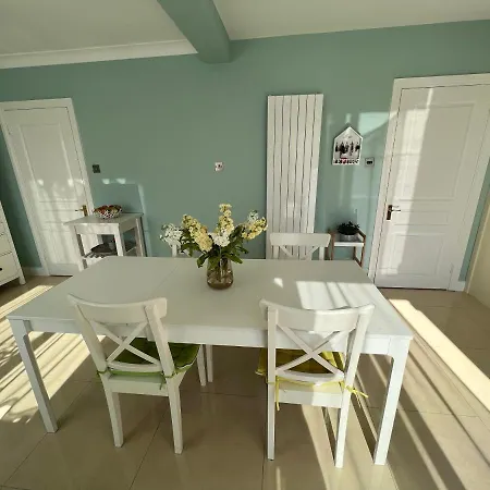 Adaline House Hébergement de vacances *