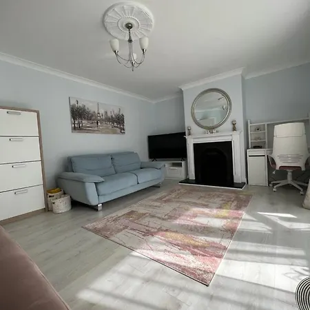 Holiday home Adaline House
