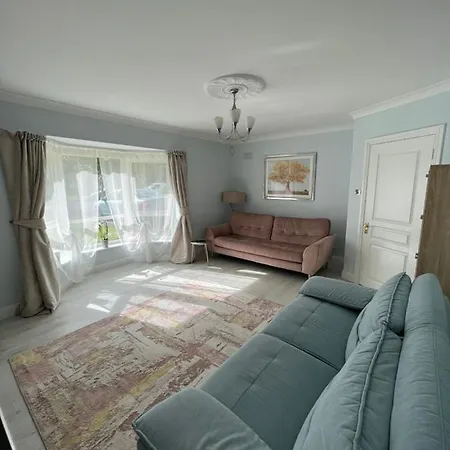 Adaline House Holiday home *